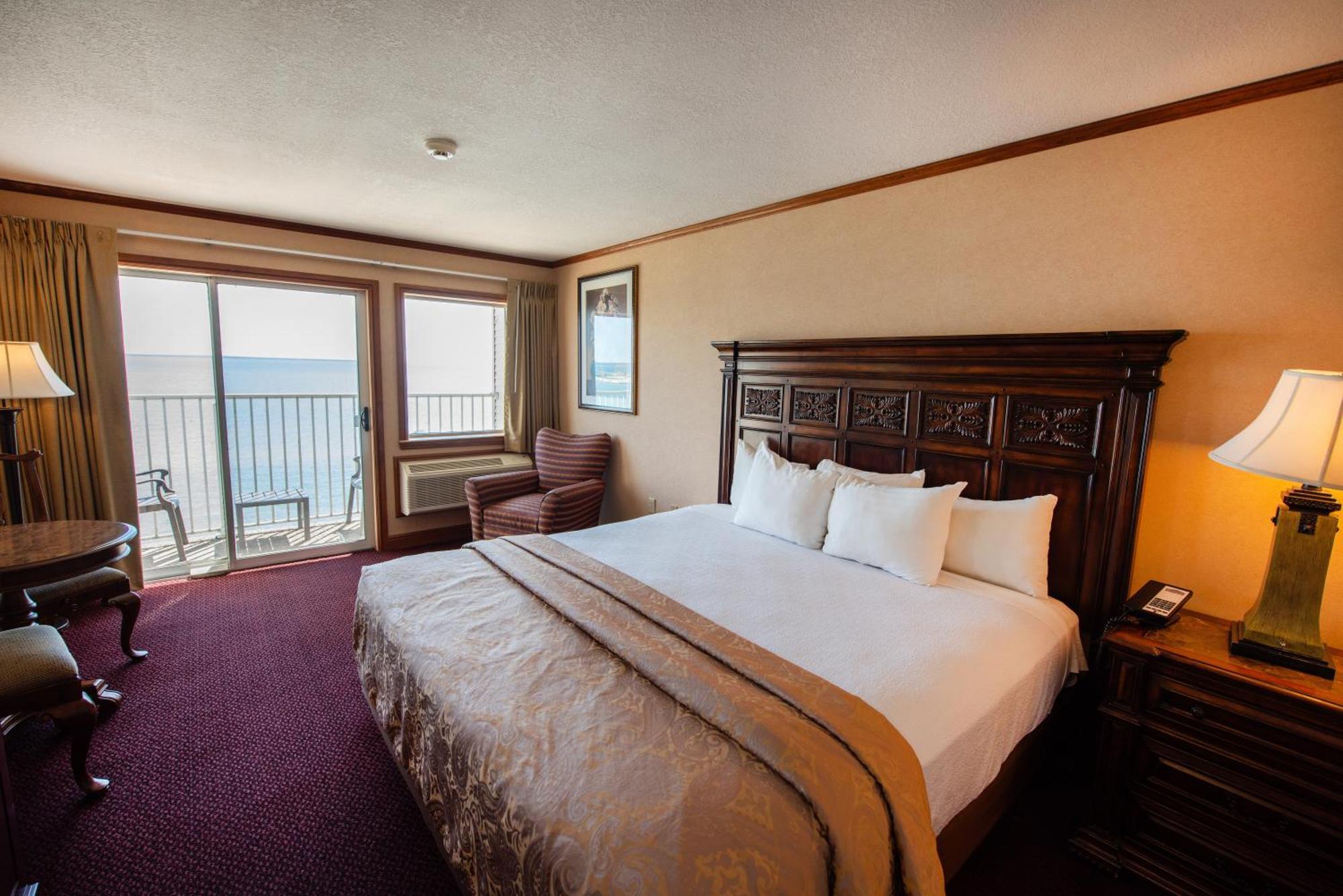 Hamilton Inn Select Beachfront Mackinaw City Exterior foto