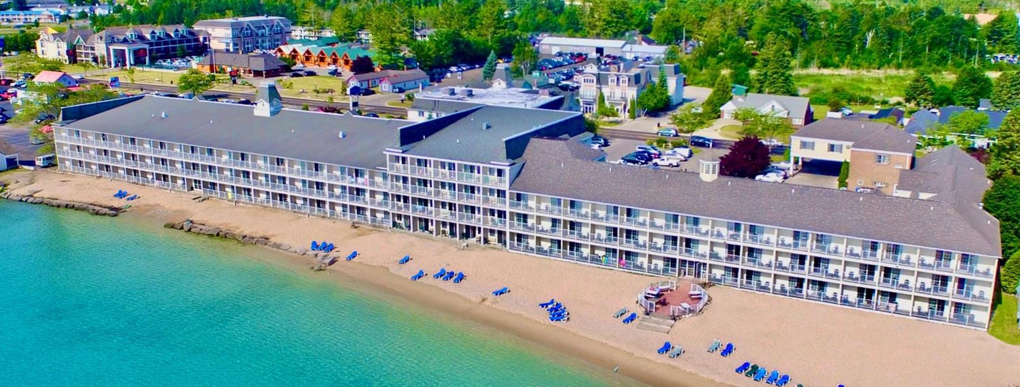Hamilton Inn Select Beachfront Mackinaw City Exterior foto